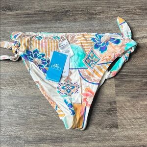 O’Neil Womena Zephora Bikini Bottoms NWT multicolor Size Large ⚫️